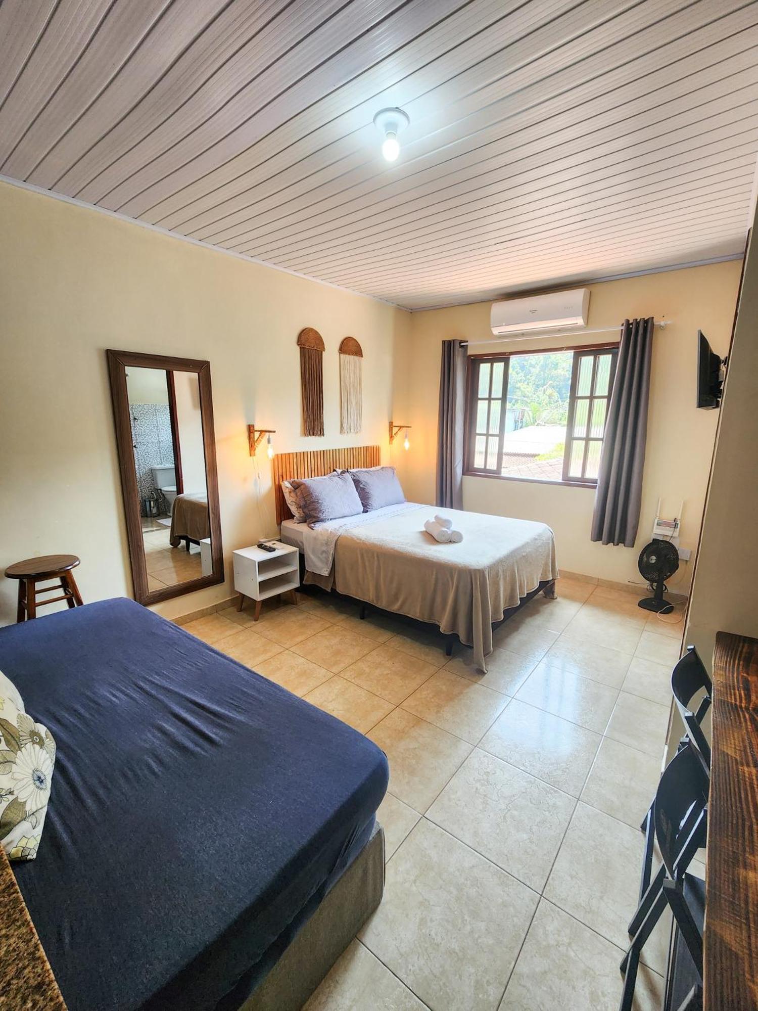 Explorer Tours - Loft Com Cozinha Centro Abraao 외부 사진
